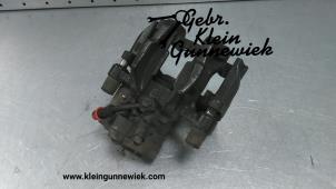 Used Rear brake calliper, left Volkswagen Golf Price € 95,00 Margin scheme offered by Gebr.Klein Gunnewiek Ho.BV