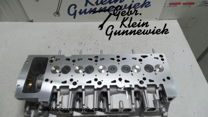Cylinder head from a Volkswagen Transporter 2005