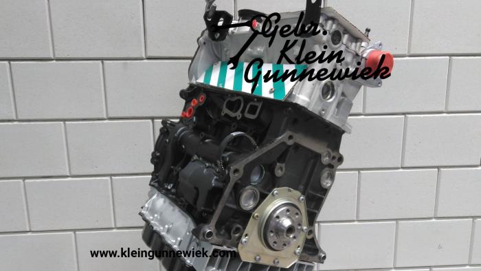 Engine Volkswagen Golf - 06J100033AX CCZA