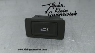 Used Switch Audi Q2 Price € 25,00 Margin scheme offered by Gebr.Klein Gunnewiek Ho.BV