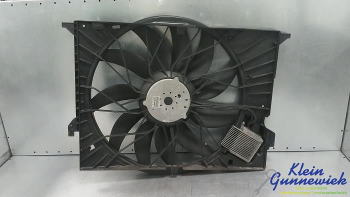 Begagnade Fläktmotor Mercedes CL Pris € 445,00 Marginaltabell erbjuds av Klein Gunnewiek Autodemontage & Motorentechniek