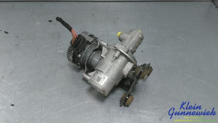 Used Master cylinder Volkswagen E-Golf Price € 153,00 Margin scheme offered by Klein Gunnewiek Autodemontage & Motorentechniek