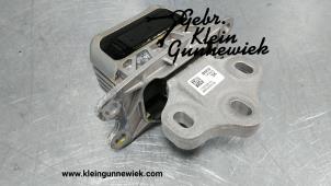 Used Gearbox mount BMW 1-Serie Price € 50,00 Margin scheme offered by Gebr.Klein Gunnewiek Ho.BV