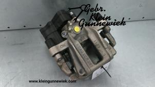Used Rear brake calliper, right Skoda Octavia Price € 95,00 Margin scheme offered by Gebr.Klein Gunnewiek Ho.BV