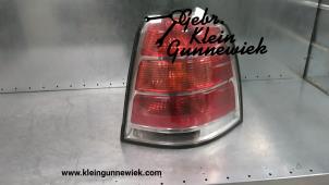 Używane Tylne swiatlo pozycyjne prawe Opel Zafira Cena € 40,00 Procedura marży oferowane przez Gebr.Klein Gunnewiek Ho.BV