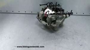 Used Rear brake calliper, right BMW 1-Serie Price € 80,00 Margin scheme offered by Gebr.Klein Gunnewiek Ho.BV