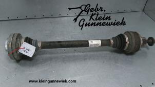 Usagé Arbre de transmission arrière droit Audi Q5 Prix € 175,00 Règlement à la marge proposé par Gebr.Klein Gunnewiek Ho.BV