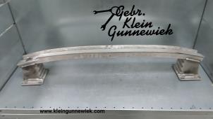 Usagé Cadre pare-chocs arrière Audi A8 Prix € 65,00 Règlement à la marge proposé par Gebr.Klein Gunnewiek Ho.BV