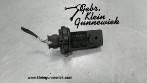Usados Medidor de flujo de aire Audi A8 Precio € 35,00 Norma de margen ofrecido por Gebr.Klein Gunnewiek Ho.BV