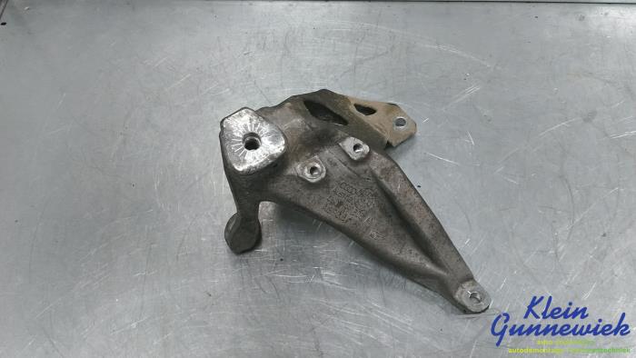 Support moteur Audi A8 (Occasion)