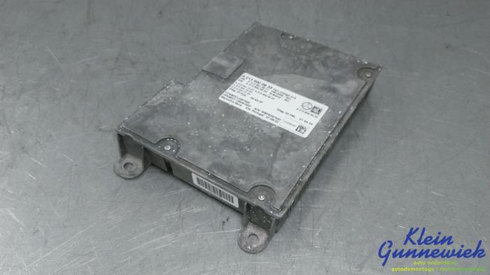 Begagnade Kontrollenhet, multimedia Mercedes E-Klasse Pris € 225,00 Marginaltabell erbjuds av Klein Gunnewiek Autodemontage & Motorentechniek