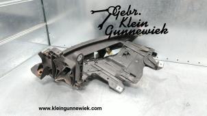Usados Marco de faro derecha Audi A4 Precio € 20,00 Norma de margen ofrecido por Gebr.Klein Gunnewiek Ho.BV