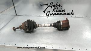 Gebrauchte Antriebswelle rechts vorne Audi A4 Preis € 75,00 Margenregelung angeboten von Gebr.Klein Gunnewiek Ho.BV