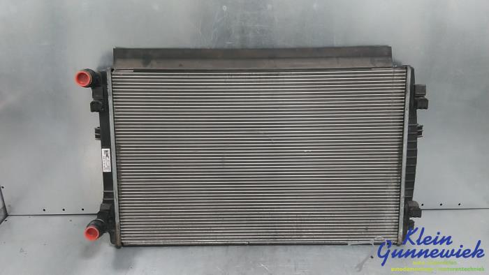 Usagé Radiateur Volkswagen Passat Prix € 75,00 Règlement à la marge proposé par Klein Gunnewiek Autodemontage & Motorentechniek