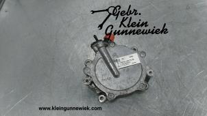 Gebrauchte Vakuumpumpe (Diesel) Mercedes GLA-Klasse Preis € 100,00 Margenregelung angeboten von Gebr.Klein Gunnewiek Ho.BV