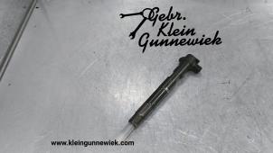 Usagé Injecteur (diesel) Mercedes C-Klasse Prix € 90,00 Règlement à la marge proposé par Gebr.Klein Gunnewiek Ho.BV