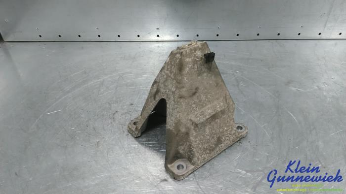 Used Engine mount Audi A8 Price € 30,00 Margin scheme offered by Klein Gunnewiek Autodemontage & Motorentechniek