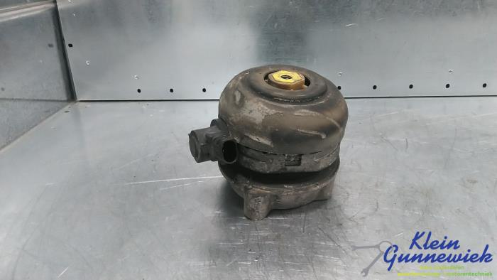 Usagé Support moteur Audi A8 Prix € 75,00 Règlement à la marge proposé par Klein Gunnewiek Autodemontage & Motorentechniek