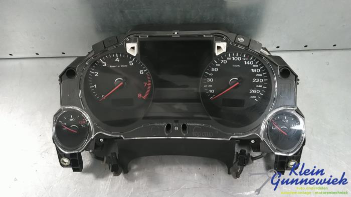 Begagnade Instrumentpanel Audi A8 Pris € 395,00 Marginaltabell erbjuds av Klein Gunnewiek Autodemontage & Motorentechniek
