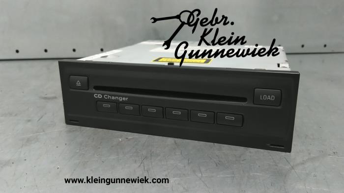 CD changer from a Audi A8 2006