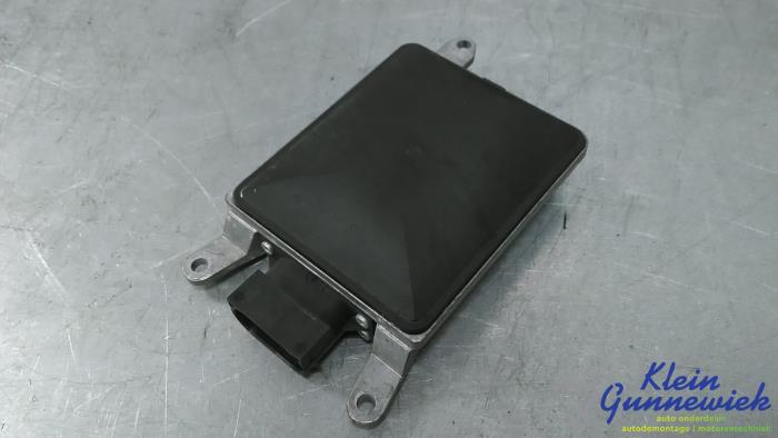 Używane Czujnik Side Assist Audi S8 Cena € 153,00 Procedura marży oferowane przez Klein Gunnewiek Autodemontage & Motorentechniek