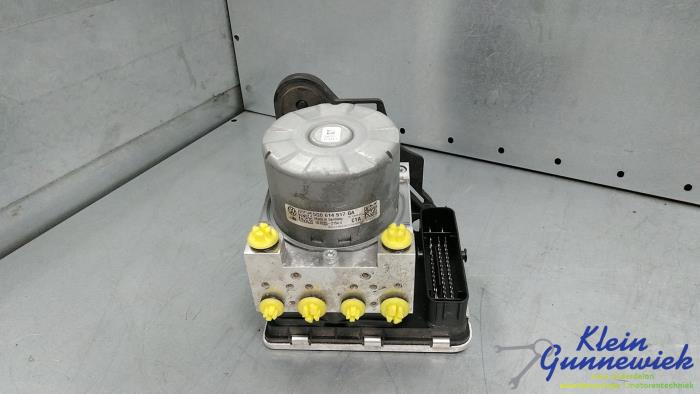 Used ABS pump Audi Q2 Price € 61,00 Margin scheme offered by Klein Gunnewiek Autodemontage & Motorentechniek