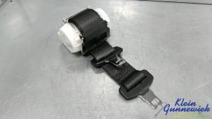 Usados Cinturón de seguridad centro detrás Opel Meriva Precio € 65,00 Norma de margen ofrecido por Klein Gunnewiek Autodemontage & Motorentechniek