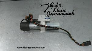 Used Convertible motor Opel Tigra Price € 250,00 Margin scheme offered by Gebr.Klein Gunnewiek Ho.BV