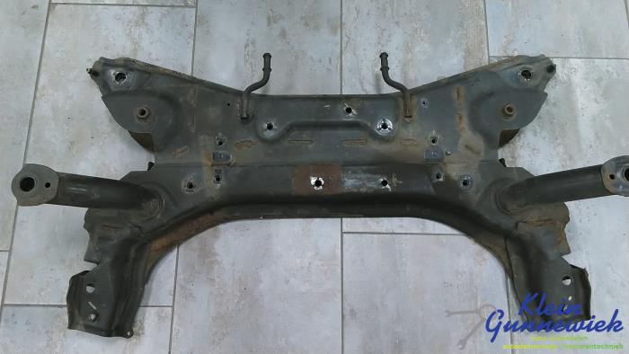 Begagnade Underram Opel Agila Pris € 127,00 Marginaltabell erbjuds av Klein Gunnewiek Autodemontage & Motorentechniek