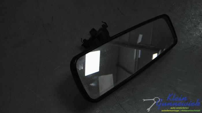 Używane Lusterko wewnetrzne Opel Vivaro Cena € 26,00 Procedura marży oferowane przez Klein Gunnewiek Autodemontage & Motorentechniek