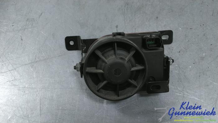 Używane Klakson Opel Vivaro Cena € 21,00 Procedura marży oferowane przez Klein Gunnewiek Autodemontage & Motorentechniek