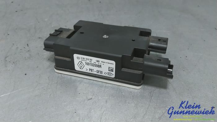 Usagé Module pompe carburant Renault Trafic Prix € 76,00 Règlement à la marge proposé par Klein Gunnewiek Autodemontage & Motorentechniek