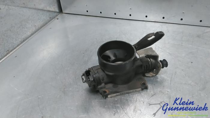 Usagé Boitier papillon Ford Focus Prix € 40,00 Règlement à la marge proposé par Klein Gunnewiek Autodemontage & Motorentechniek