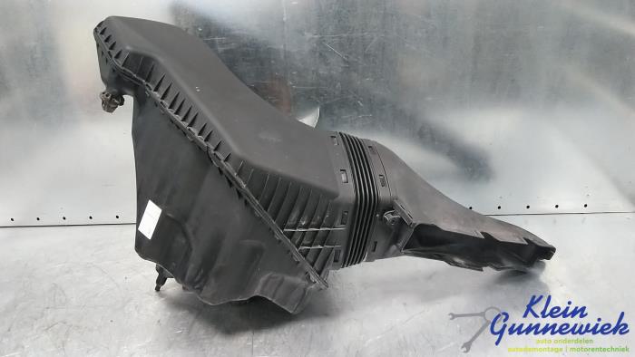 Begagnade Luftfilterhus Audi A6 Pris € 33,00 Marginaltabell erbjuds av Klein Gunnewiek Autodemontage & Motorentechniek
