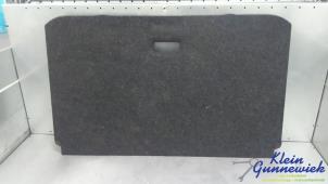Begagnade Bagagematta Opel Corsa Pris € 45,00 Marginaltabell erbjuds av Klein Gunnewiek Autodemontage & Motorentechniek