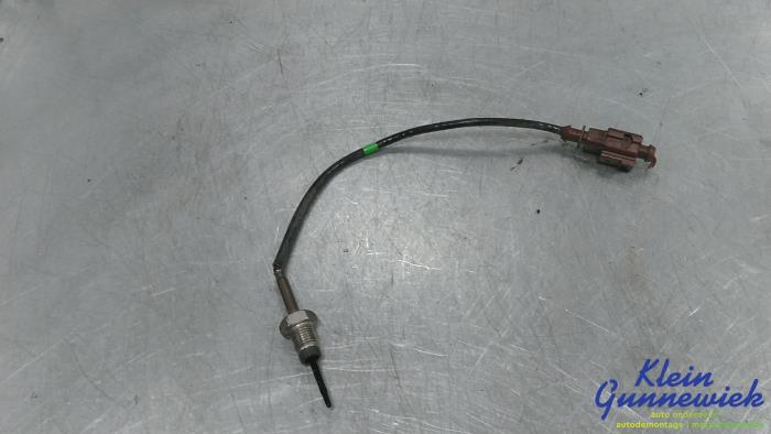 Usagé Sensor température d’échappement Volkswagen Transporter Prix € 22,00 Règlement à la marge proposé par Klein Gunnewiek Autodemontage & Motorentechniek