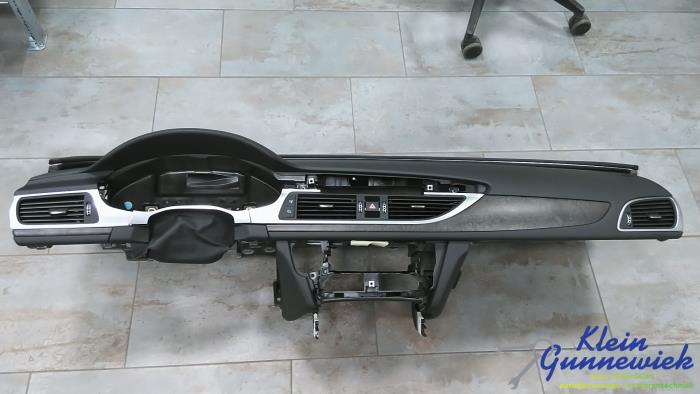 Usados Salpicadero Audi A6 Precio € 337,00 Norma de margen ofrecido por Klein Gunnewiek Autodemontage & Motorentechniek