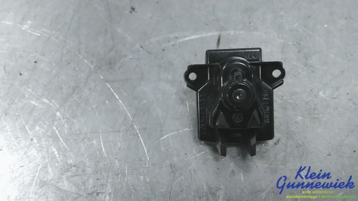 Begagnade Diverse Volkswagen Golf Pris € 15,00 Marginaltabell erbjuds av Klein Gunnewiek Autodemontage & Motorentechniek