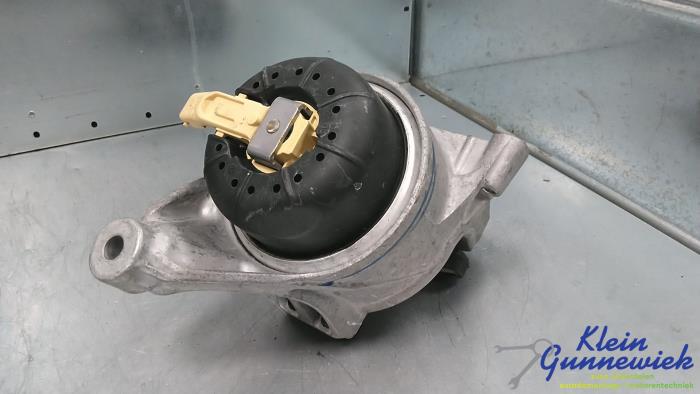 Used Engine mount Audi A5 Price € 76,00 Margin scheme offered by Klein Gunnewiek Autodemontage & Motorentechniek