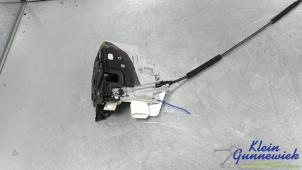 Używane Mechanizm blokady drzwi lewych przednich wersja 4-drzwiowa Seat Leon Cena € 60,00 Procedura marży oferowane przez Klein Gunnewiek Autodemontage & Motorentechniek
