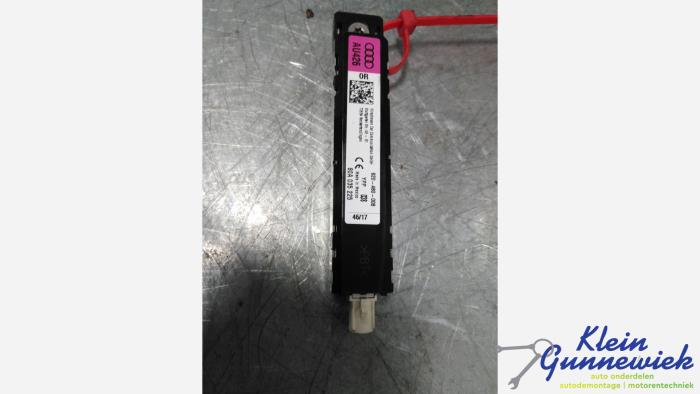 Używane Antena Audi SQ5 Cena € 20,00 Procedura marży oferowane przez Klein Gunnewiek Autodemontage & Motorentechniek