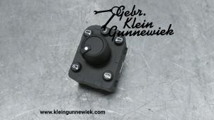 Usagé Commutateur rétroviseur Audi Q2 Prix € 20,00 Règlement à la marge proposé par Klein Gunnewiek Autodemontage & Motorentechniek