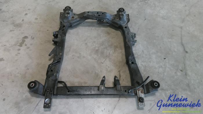 Begagnade Underram Opel Zafira Pris € 101,00 Marginaltabell erbjuds av Klein Gunnewiek Autodemontage & Motorentechniek