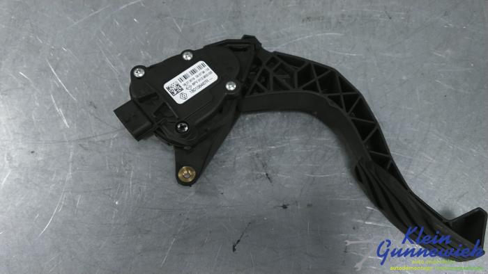 Begagnade Gaspedalsensor Renault Clio Pris € 62,00 Marginaltabell erbjuds av Klein Gunnewiek Autodemontage & Motorentechniek