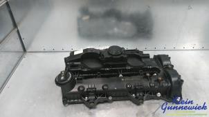 Used Rocker cover Mercedes E-Klasse Price € 95,00 Margin scheme offered by Klein Gunnewiek Autodemontage & Motorentechniek