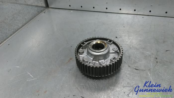 Begagnade Kamaxeldrev Volkswagen Polo Pris € 99,00 Marginaltabell erbjuds av Klein Gunnewiek Autodemontage & Motorentechniek