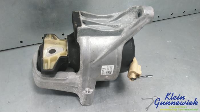Used Engine mount Audi A4 Price € 35,00 Margin scheme offered by Klein Gunnewiek Autodemontage & Motorentechniek