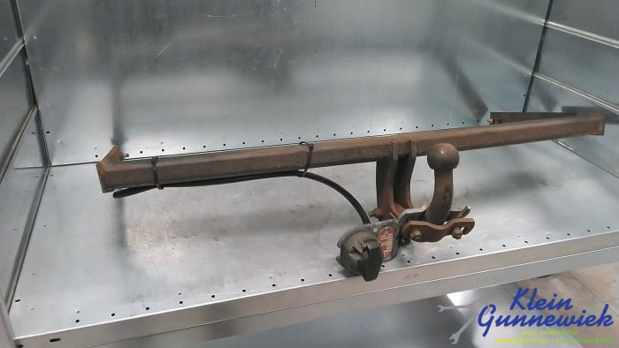 Używane Hak holowniczy Seat Altea Cena € 70,00 Procedura marży oferowane przez Klein Gunnewiek Autodemontage & Motorentechniek