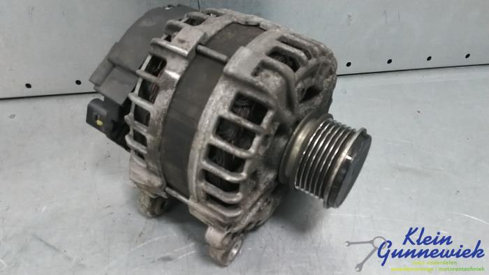 Używane Pradnica Volkswagen Passat Cena € 50,00 Procedura marży oferowane przez Klein Gunnewiek Autodemontage & Motorentechniek