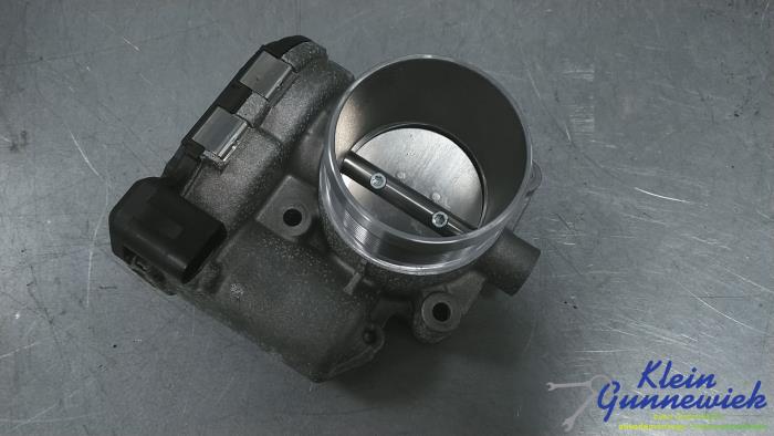 Usagé Boitier papillon Audi A4 Prix € 30,00 Règlement à la marge proposé par Klein Gunnewiek Autodemontage & Motorentechniek